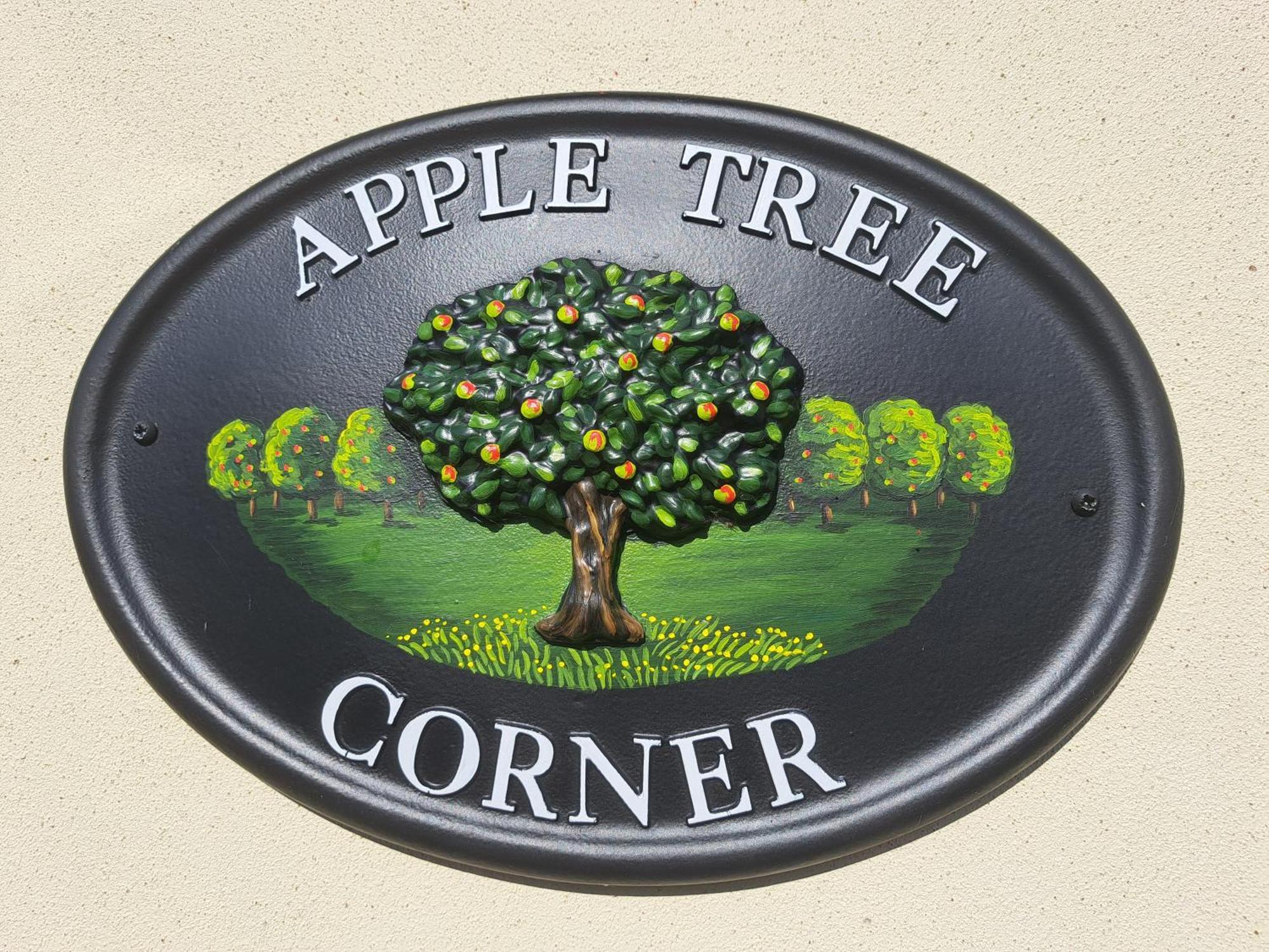 Apple Tree Corner Apartment Pont Yates Eksteriør bilde